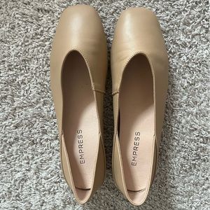 Empress women’s flats